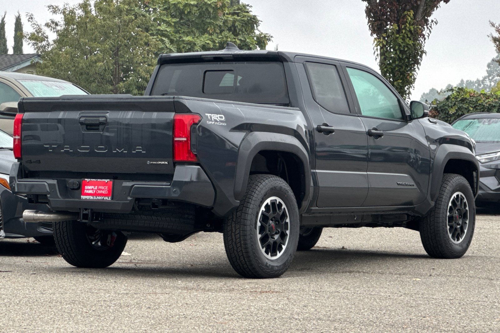 New 2025 Toyota Tacoma TRD Off-Road image 3
