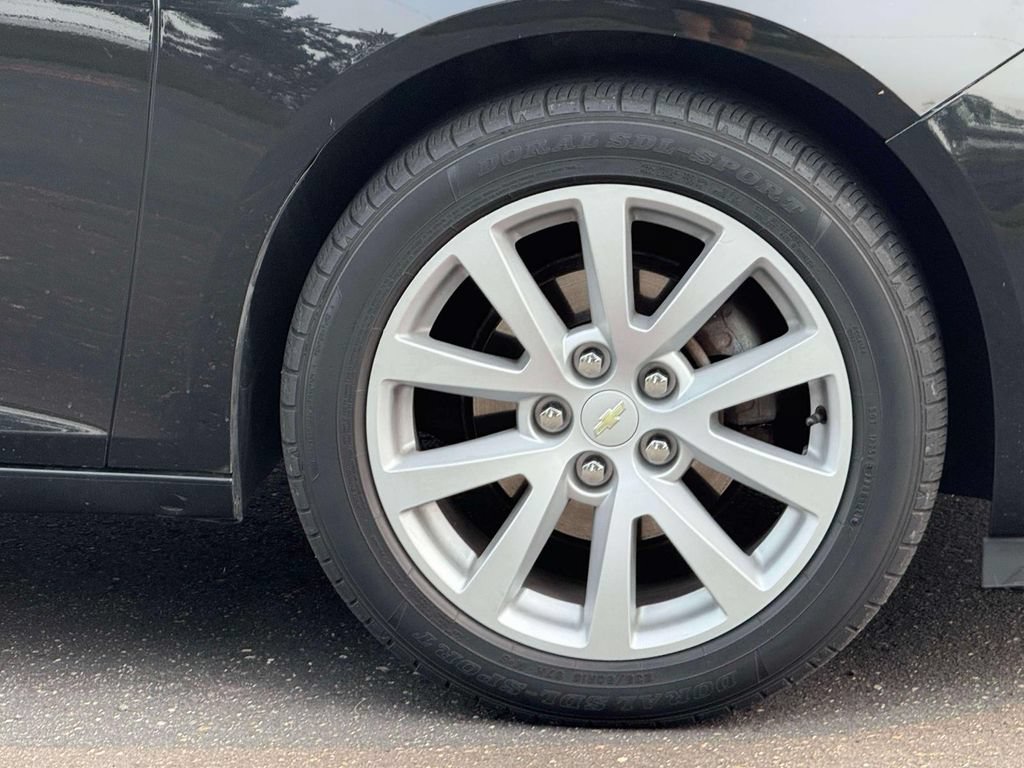 Used 2013 Chevrolet Malibu LTZ FWD image 6