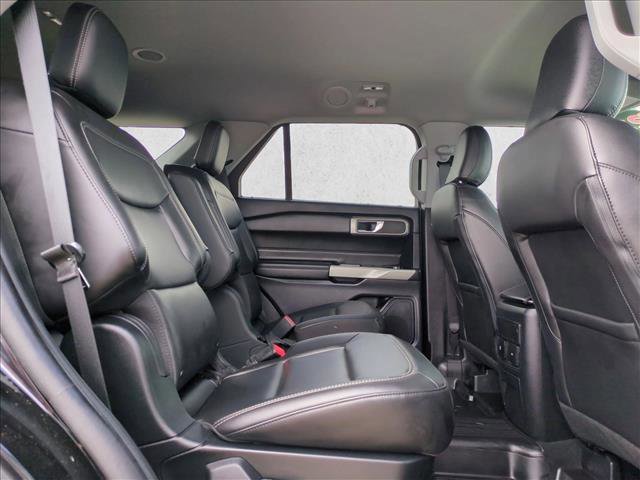 Used 2023 Ford Explorer XLT w/ Equipment Group 202A image 21