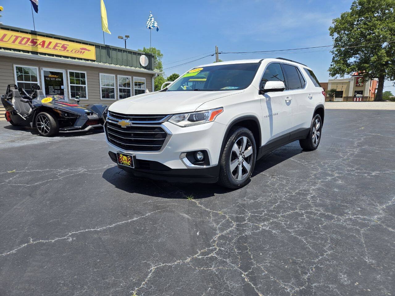 Used 2019 Chevrolet Traverse LT FWD image 3