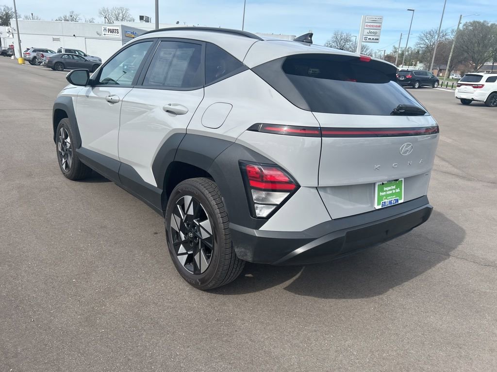 Used 2024 Hyundai Kona SEL AWD/4WD image 7