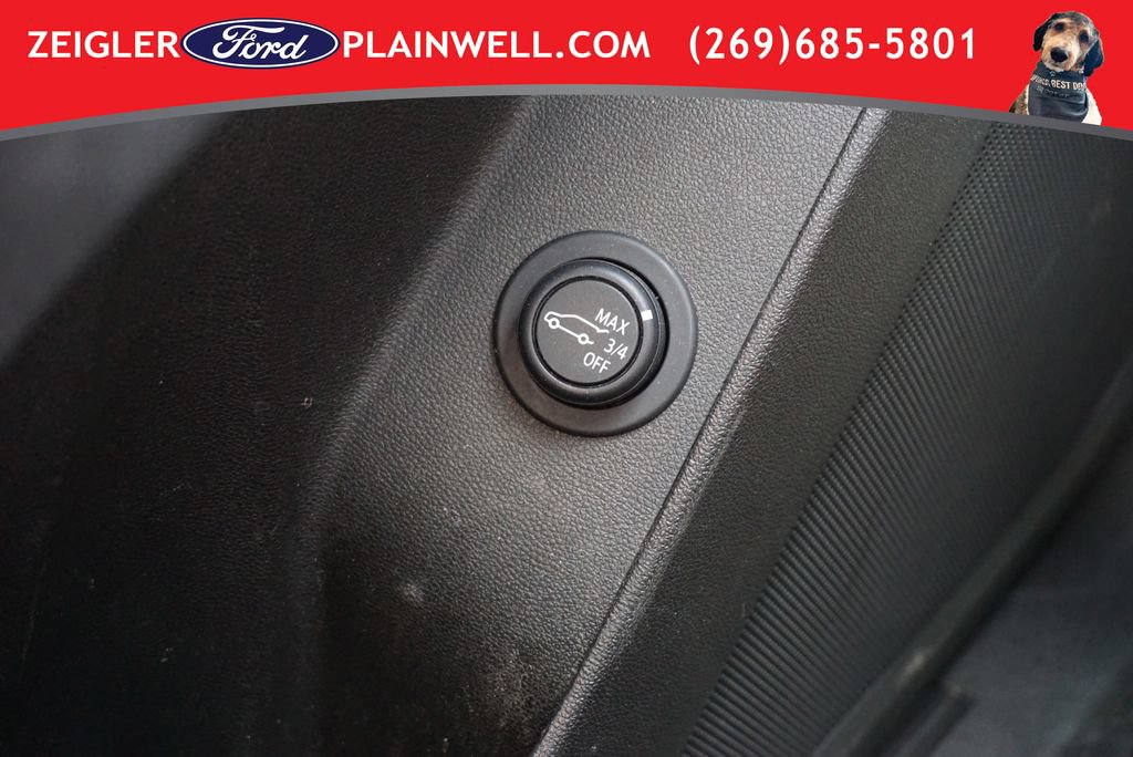 Used 2023 Chevrolet Equinox RS w/ LPO, Floor Liner Package FWD image 29