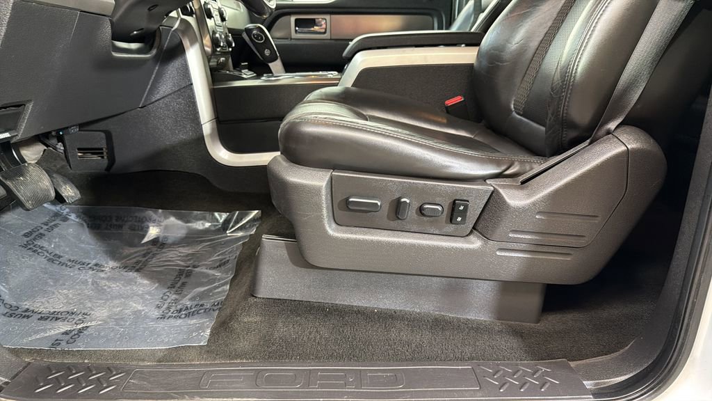 Used 2013 Ford F150 Raptor w/ Luxury Equipment Group AWD/4WD image 20