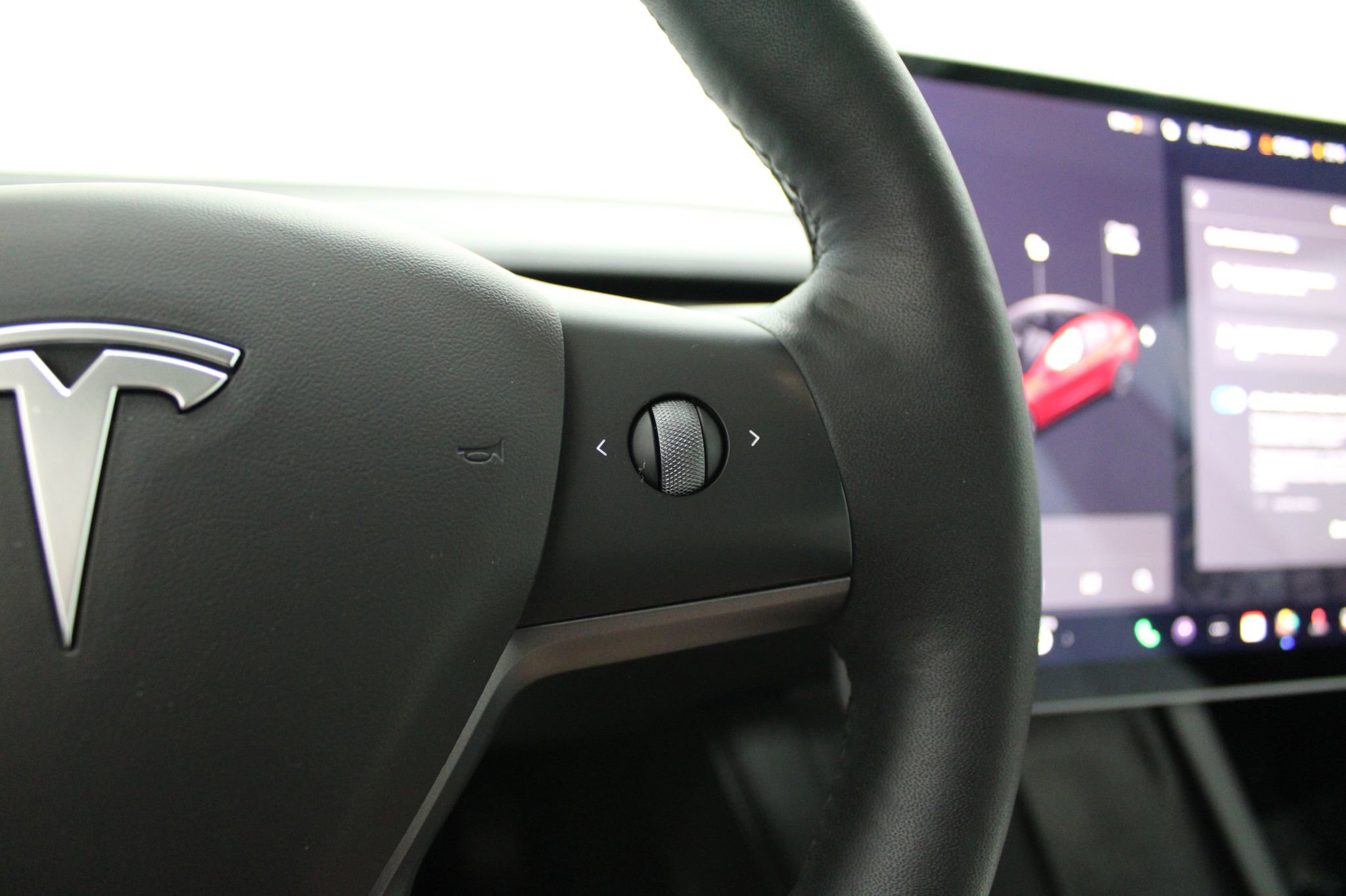 Used 2021 Tesla Model 3 Standard Range Plus image 26