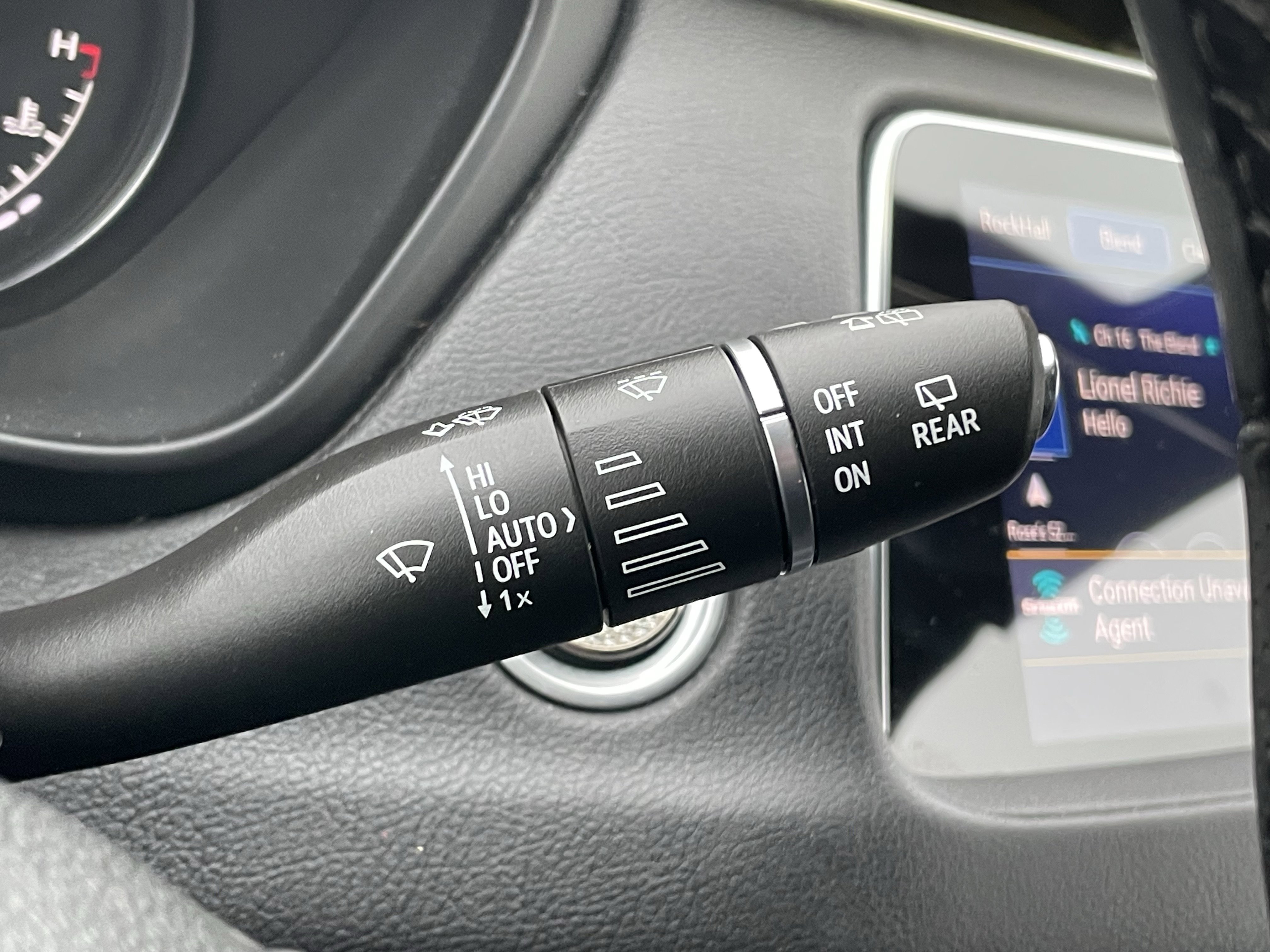 Used 2021 Cadillac XT4 Sport image 18