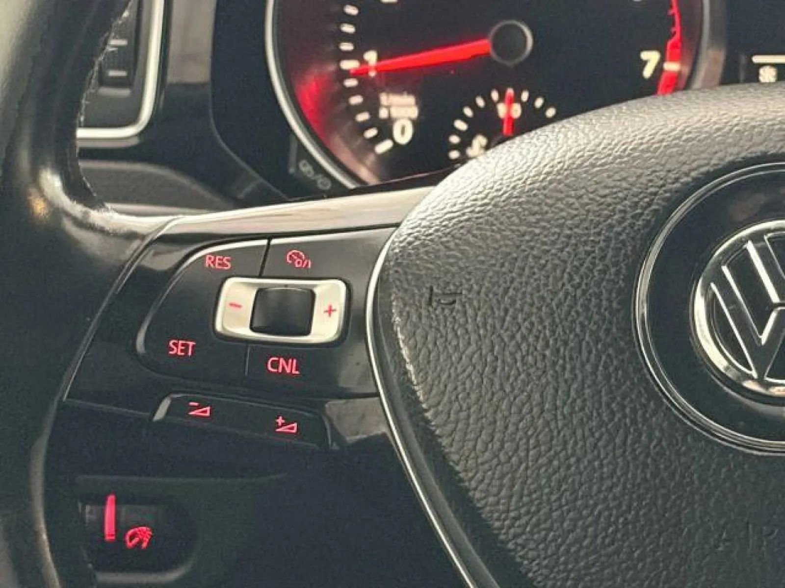 Used 2018 Volkswagen Jetta Sport image 23