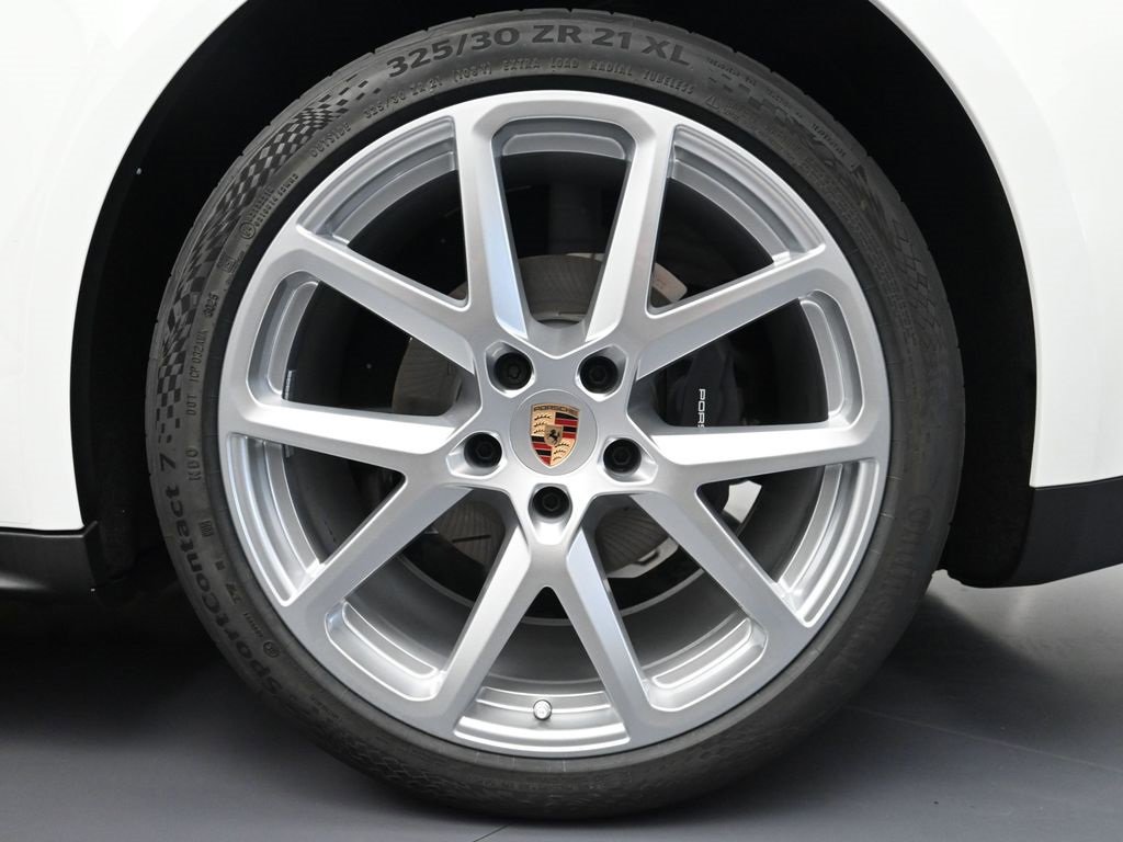 New 2026 Porsche Panamera image 23