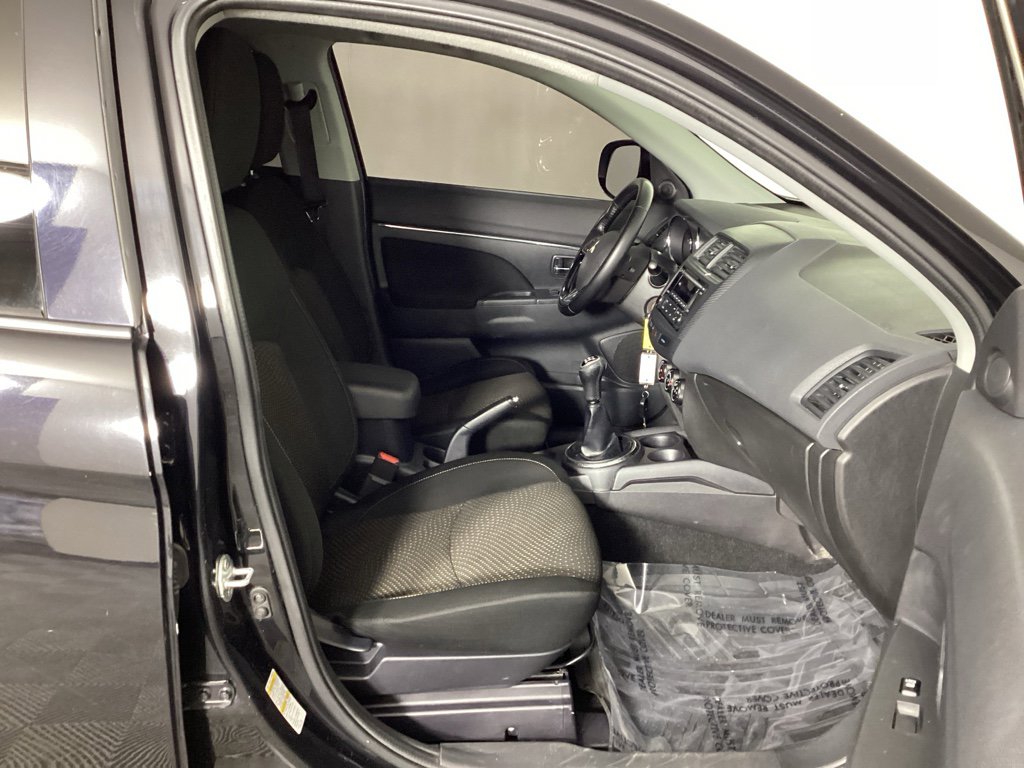 Used 2016 Mitsubishi Outlander Sport ES image 9