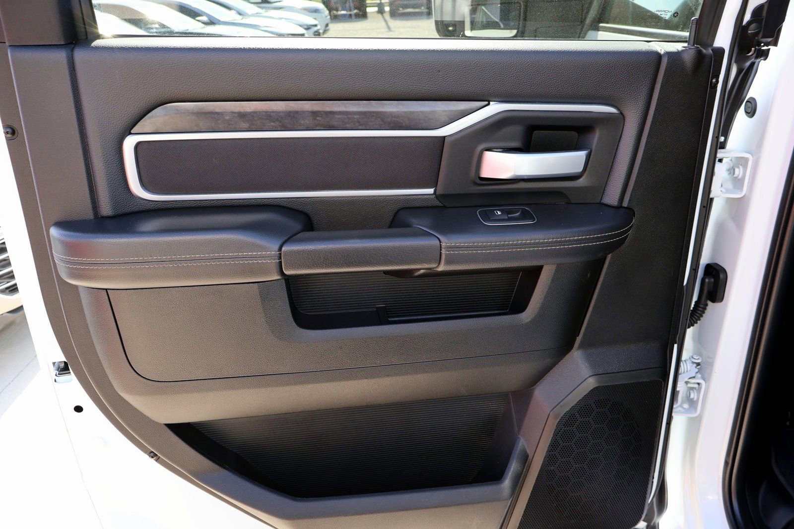 Used 2024 RAM 2500 Big Horn image 18