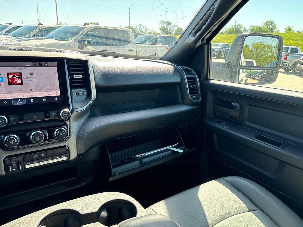 Used 2025 RAM 5500 Tradesman AWD/4WD image 42