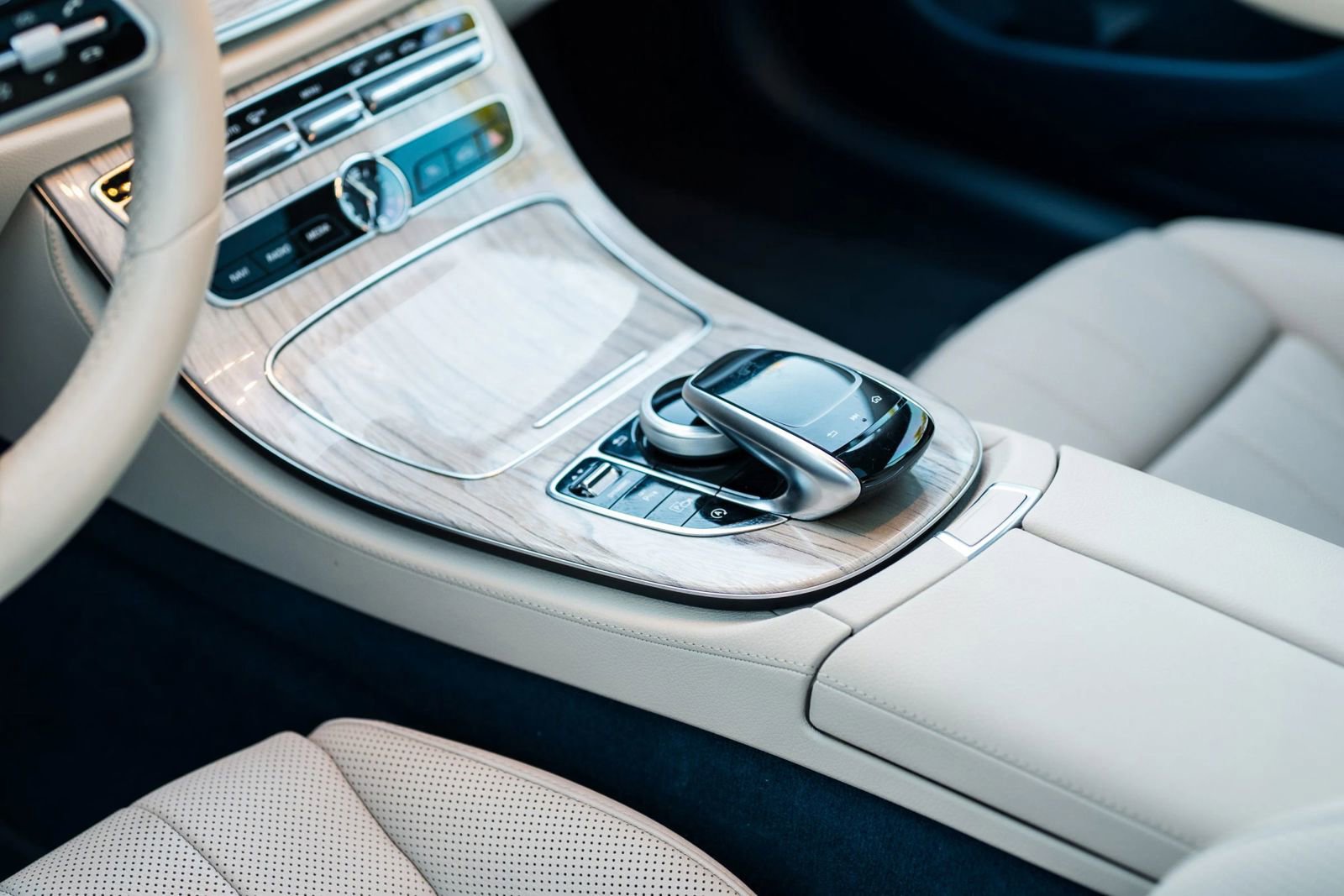 Used 2019 Mercedes-Benz E 450 Coupe image 19