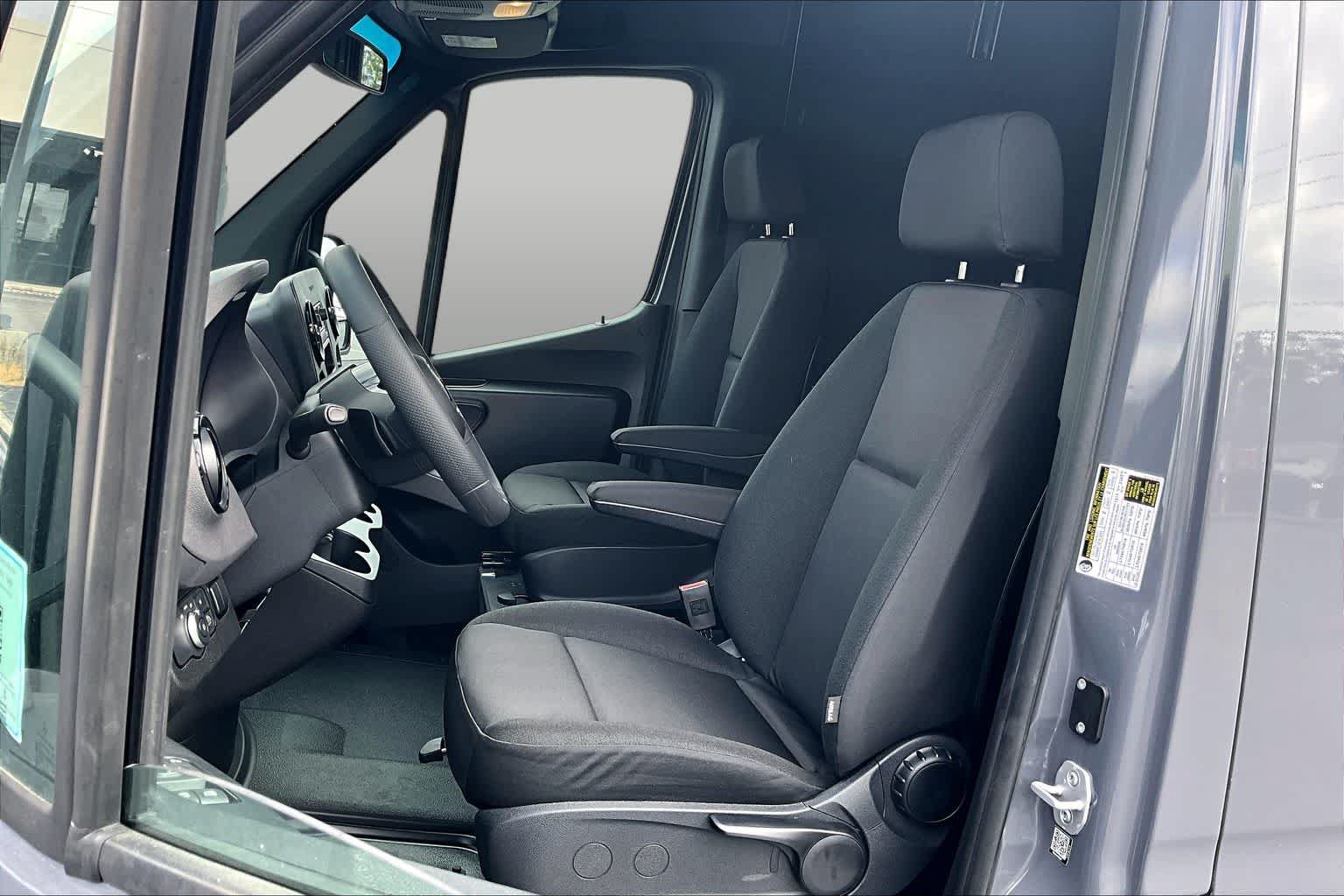 New 2026 Mercedes-Benz Sprinter 2500 image 7