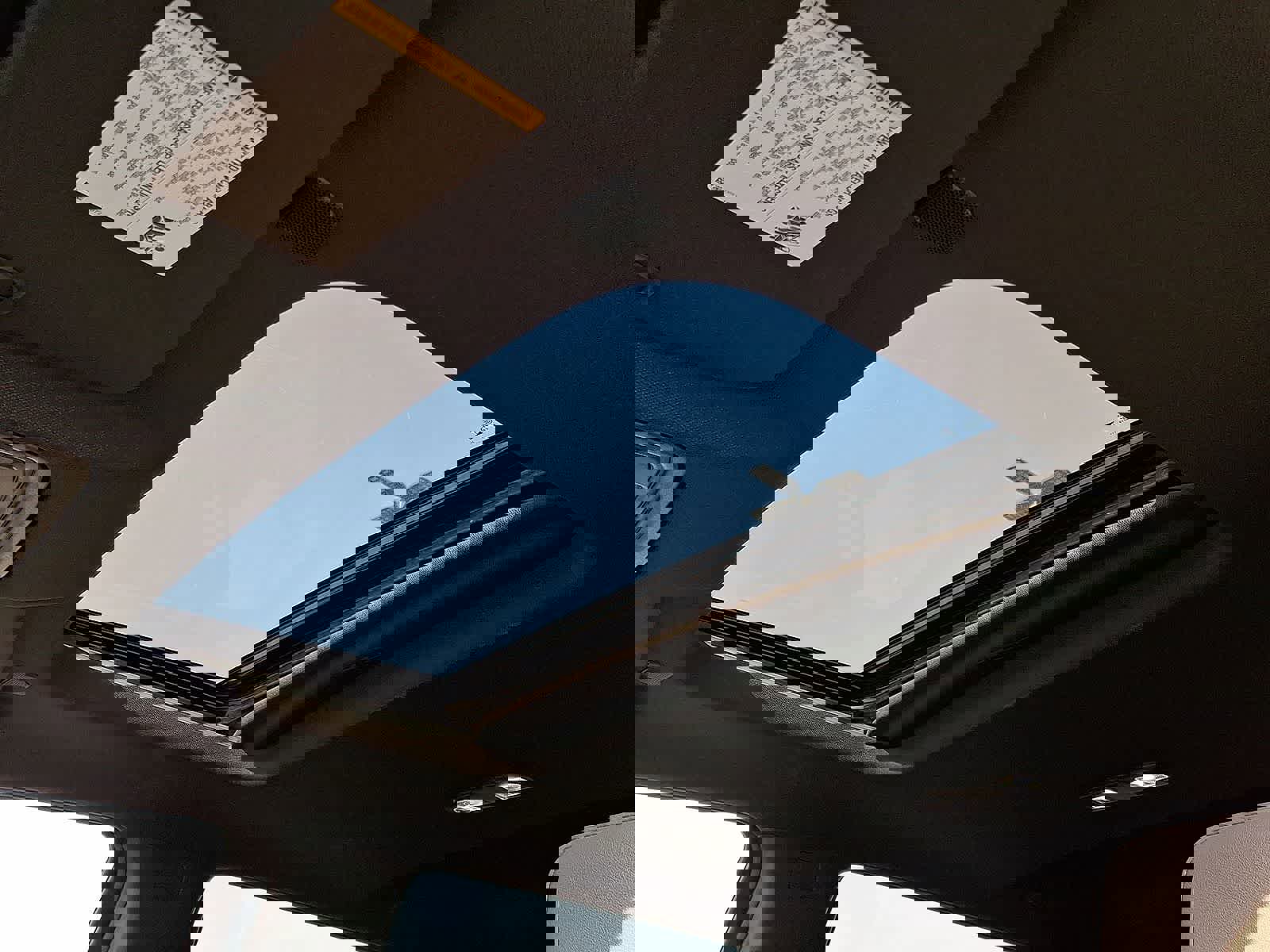 Used 2025 Chevrolet Silverado 1500 ZR2 w/ Technology Package image 25