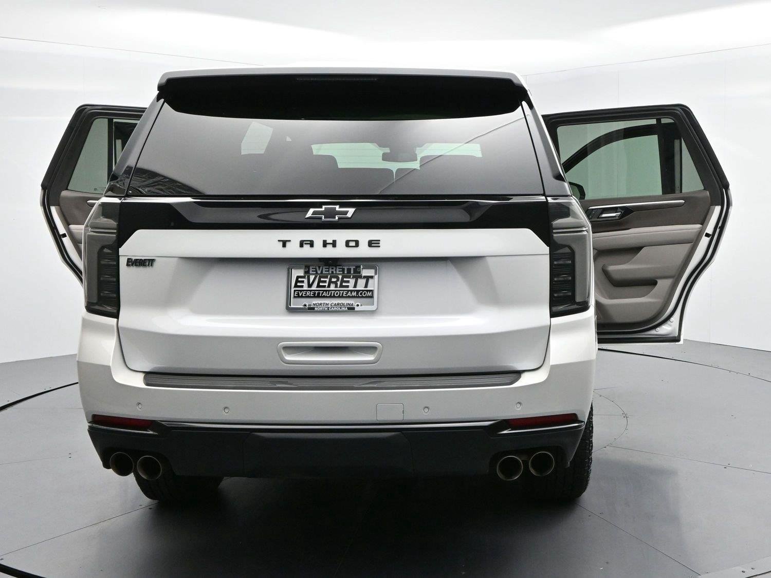 Used 2025 Chevrolet Tahoe Z71 w/ Z71 Off-Road Package AWD/4WD image 40
