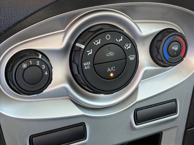 Used 2019 Ford Fiesta SE image 15