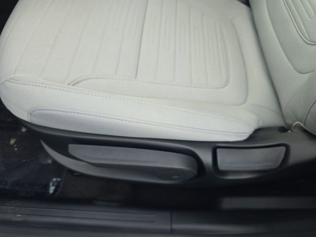 New 2026 Hyundai Santa Cruz SE AWD/4WD image 12