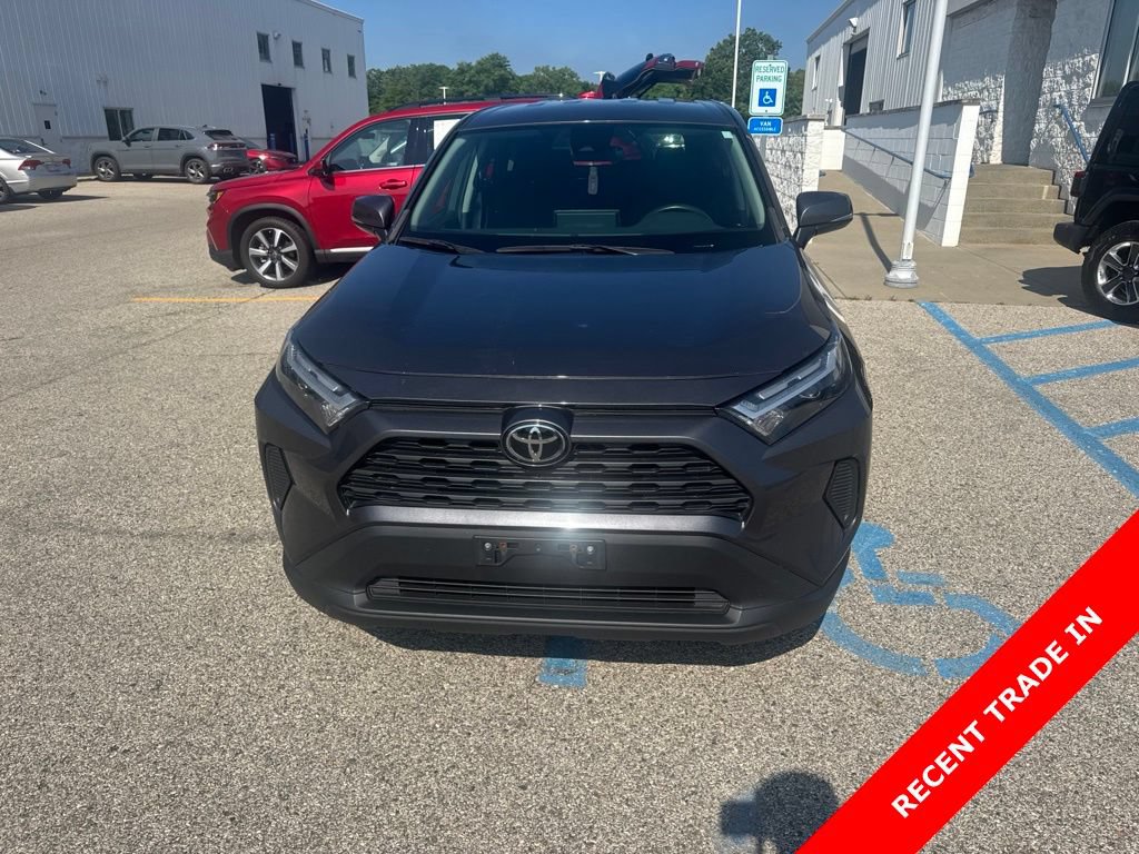 Used 2023 Toyota RAV4 LE AWD/4WD image 2