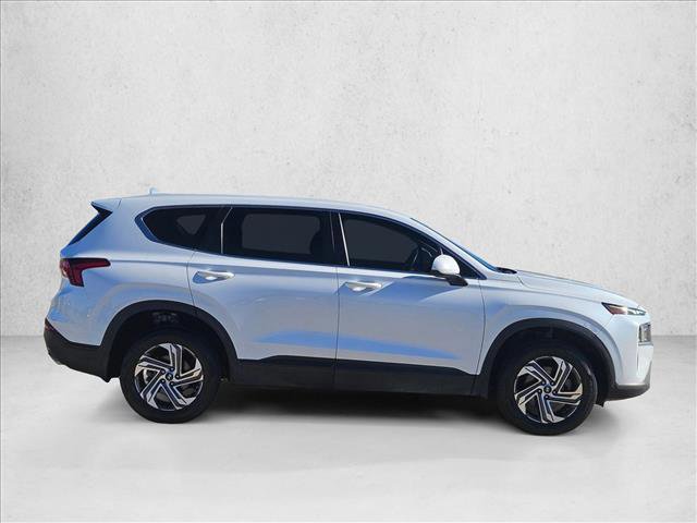 Used 2022 Hyundai Santa Fe SE image 4