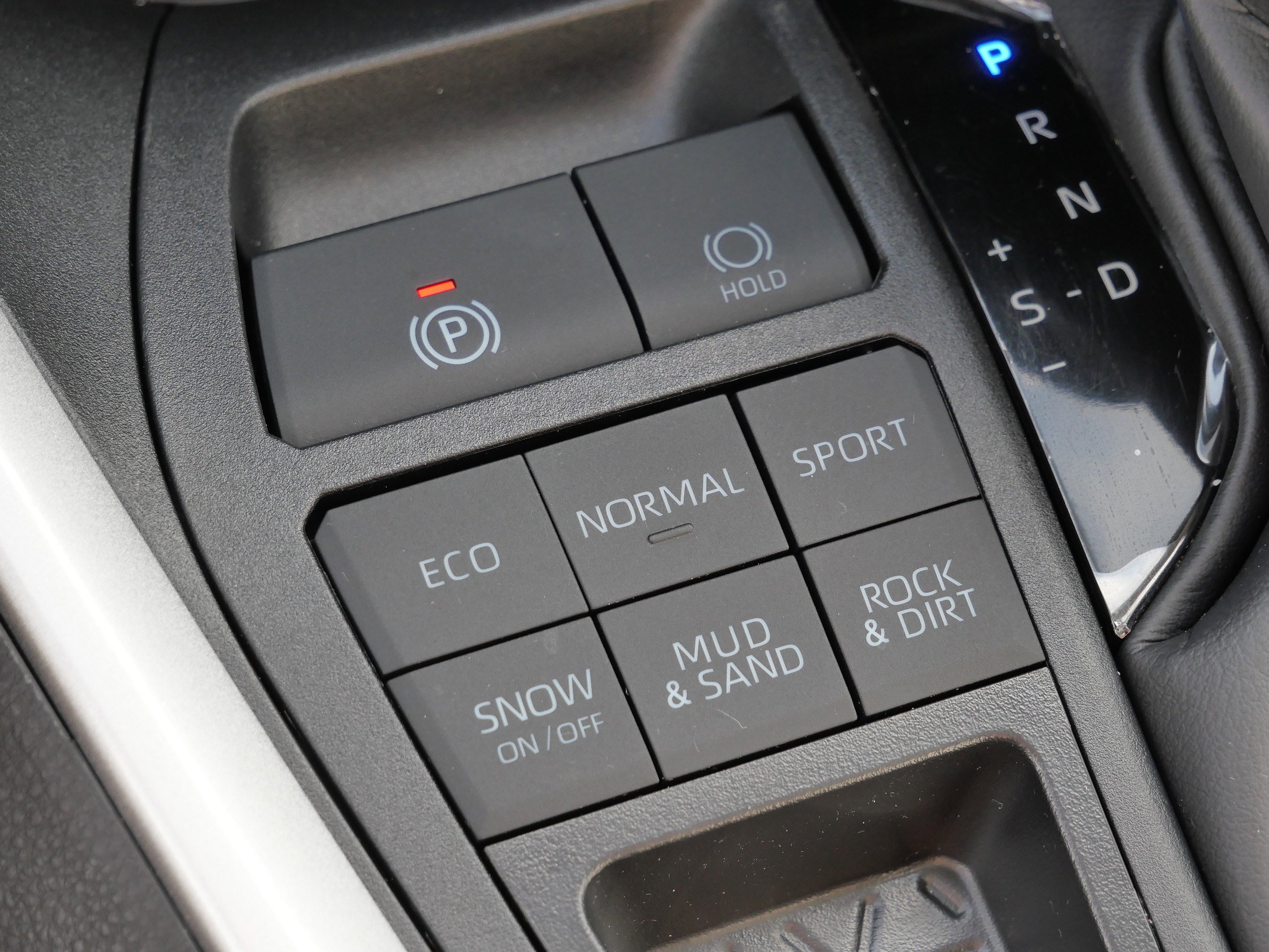 Used 2025 Toyota RAV4 XLE Premium w/ Weather Package image 28