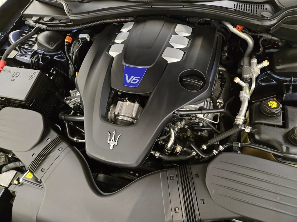 Certified 2022 Maserati Ghibli Modena image 29