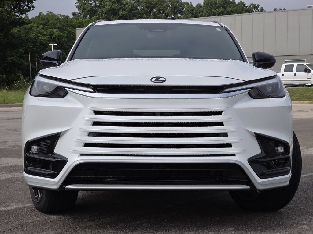 New 2026 Lexus TX 500h AWD image 3