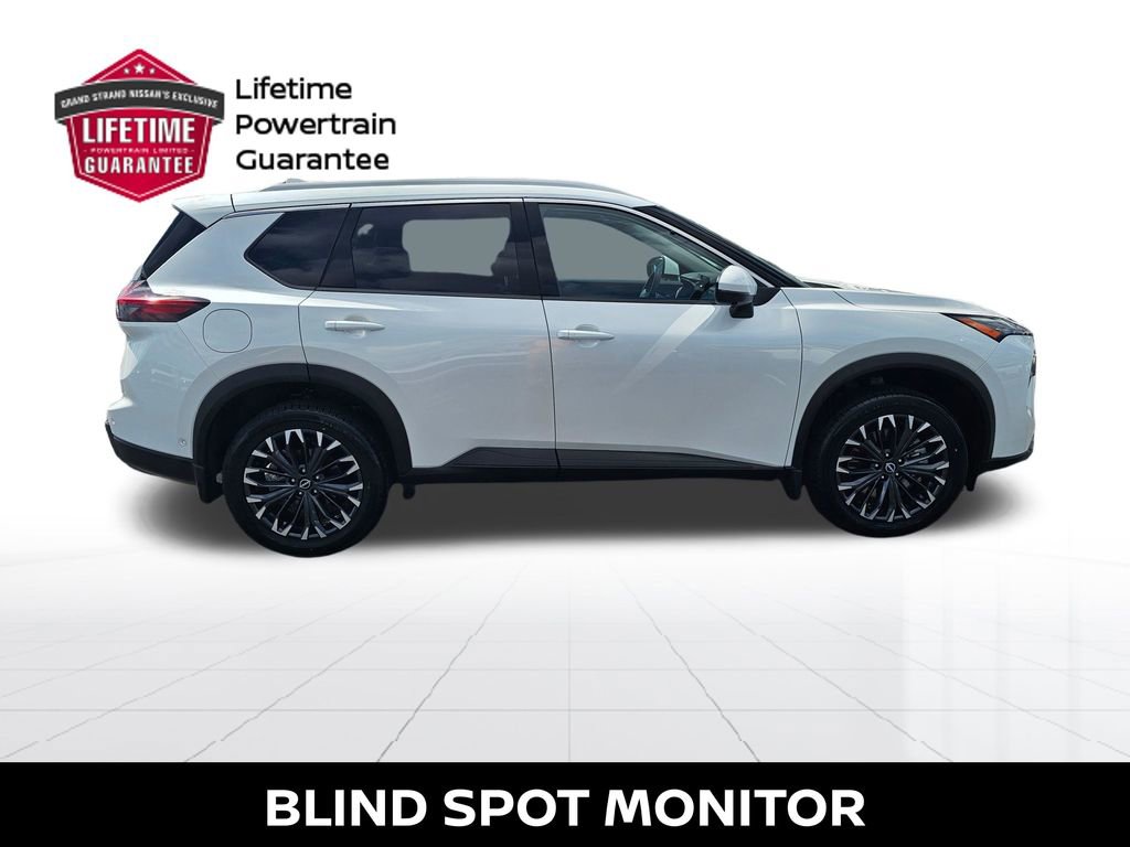 Used 2025 Nissan Rogue SL w/ Tech Package image 8