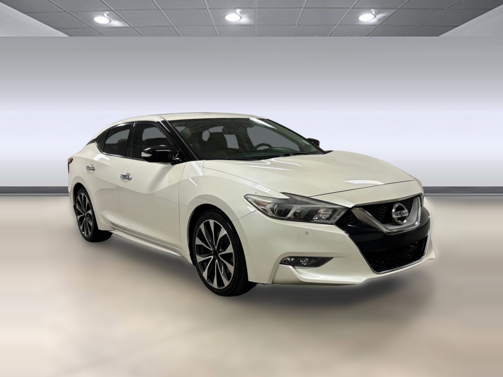 Used 2017 Nissan Maxima SR image 5