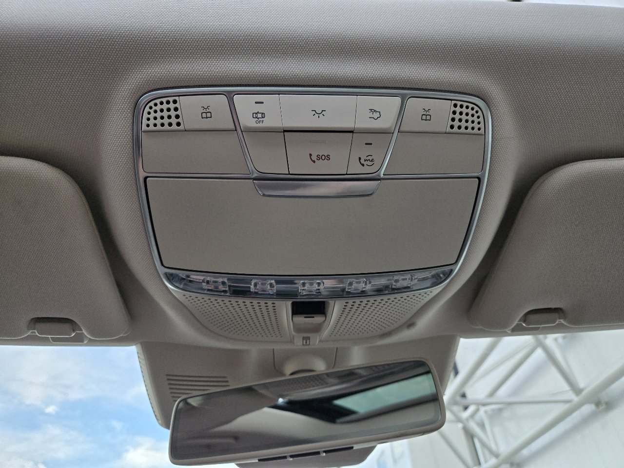 Used 2020 Mercedes-Benz S 450 Sedan image 25