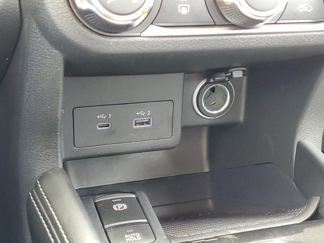 Certified 2024 Nissan Kicks SV FWD image 15