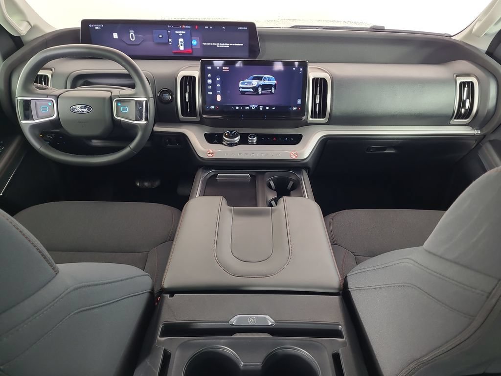 Used 2025 Ford Expedition Max Active AWD/4WD image 24