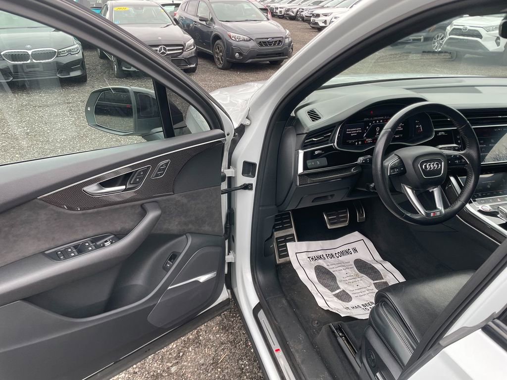 Used 2020 Audi SQ7 Premium Plus w/ S Executive Package AWD/4WD image 10