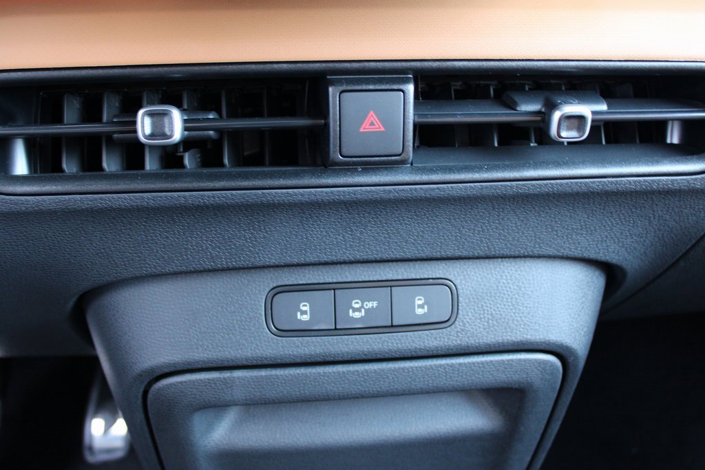 New 2025 Volkswagen ID. Buzz Pro S image 17