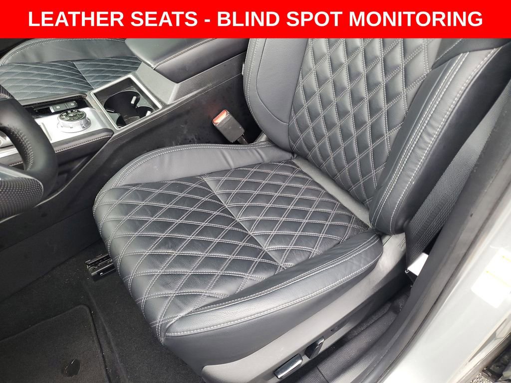 Used 2023 Mitsubishi Outlander SEL image 23