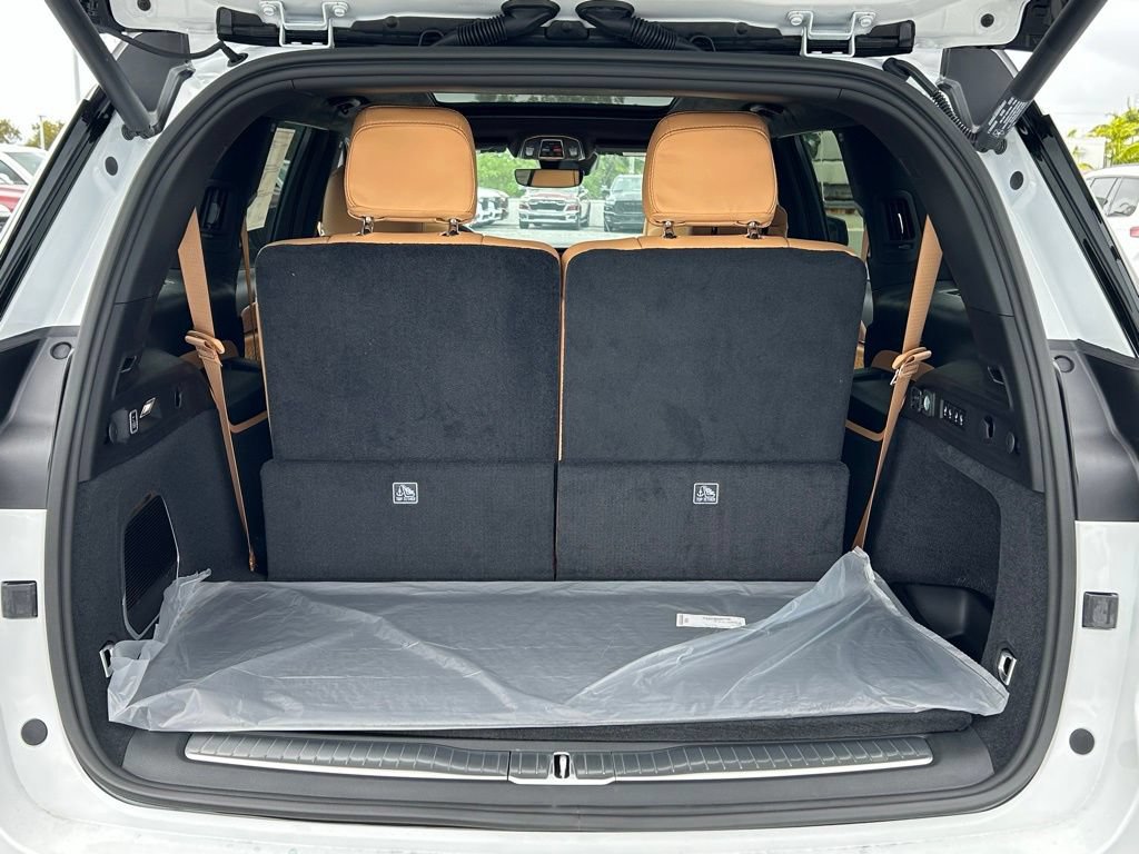 New 2025 Jeep Grand Cherokee L Summit AWD/4WD image 39