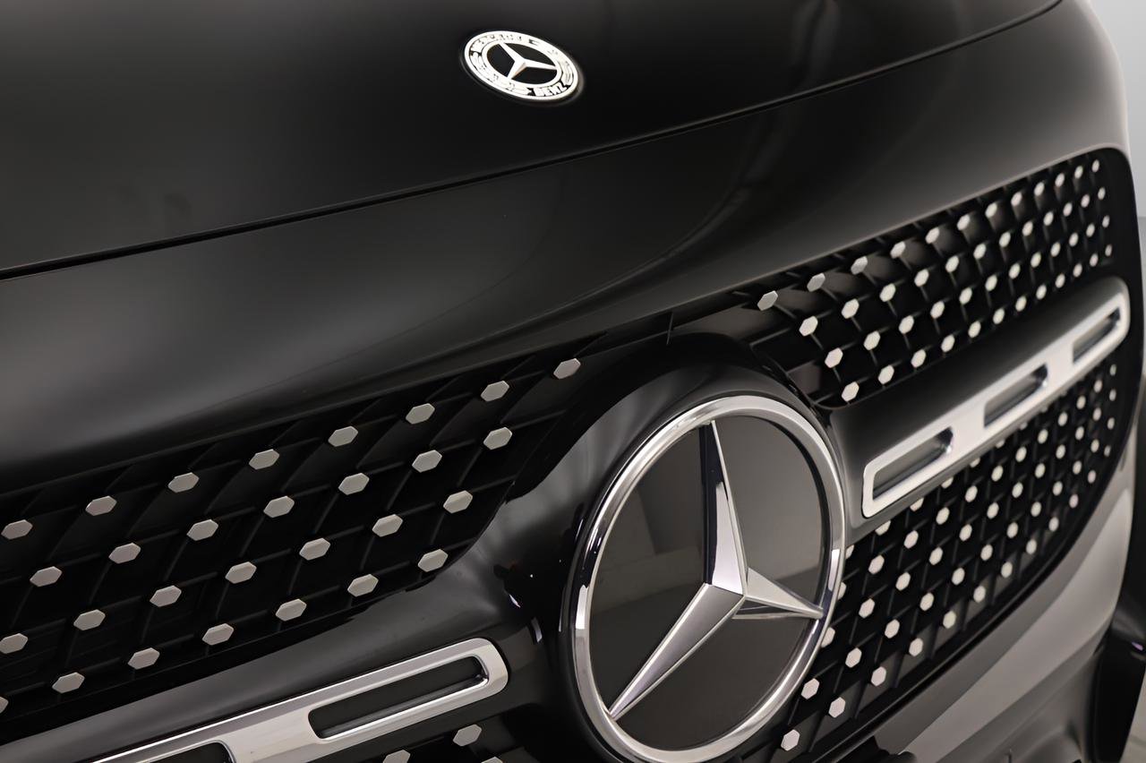 Certified 2025 Mercedes-Benz GLB 250 image 25