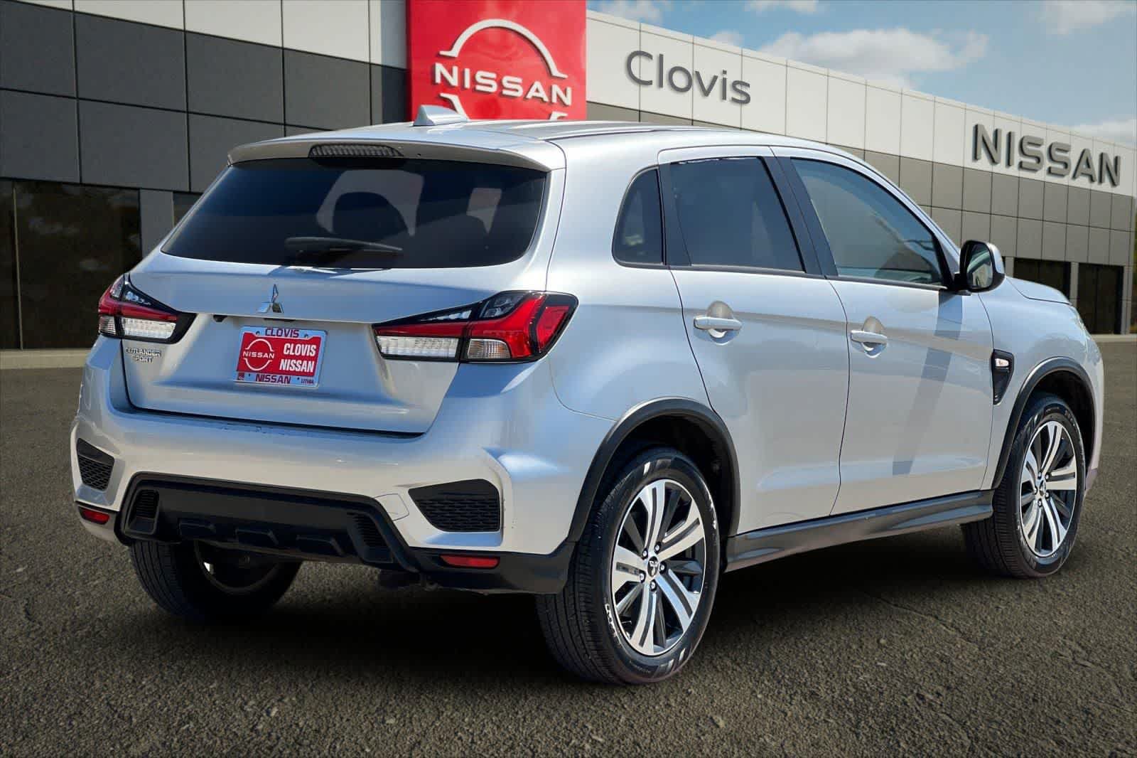 Used 2024 Mitsubishi Outlander Sport ES AWD/4WD image 3