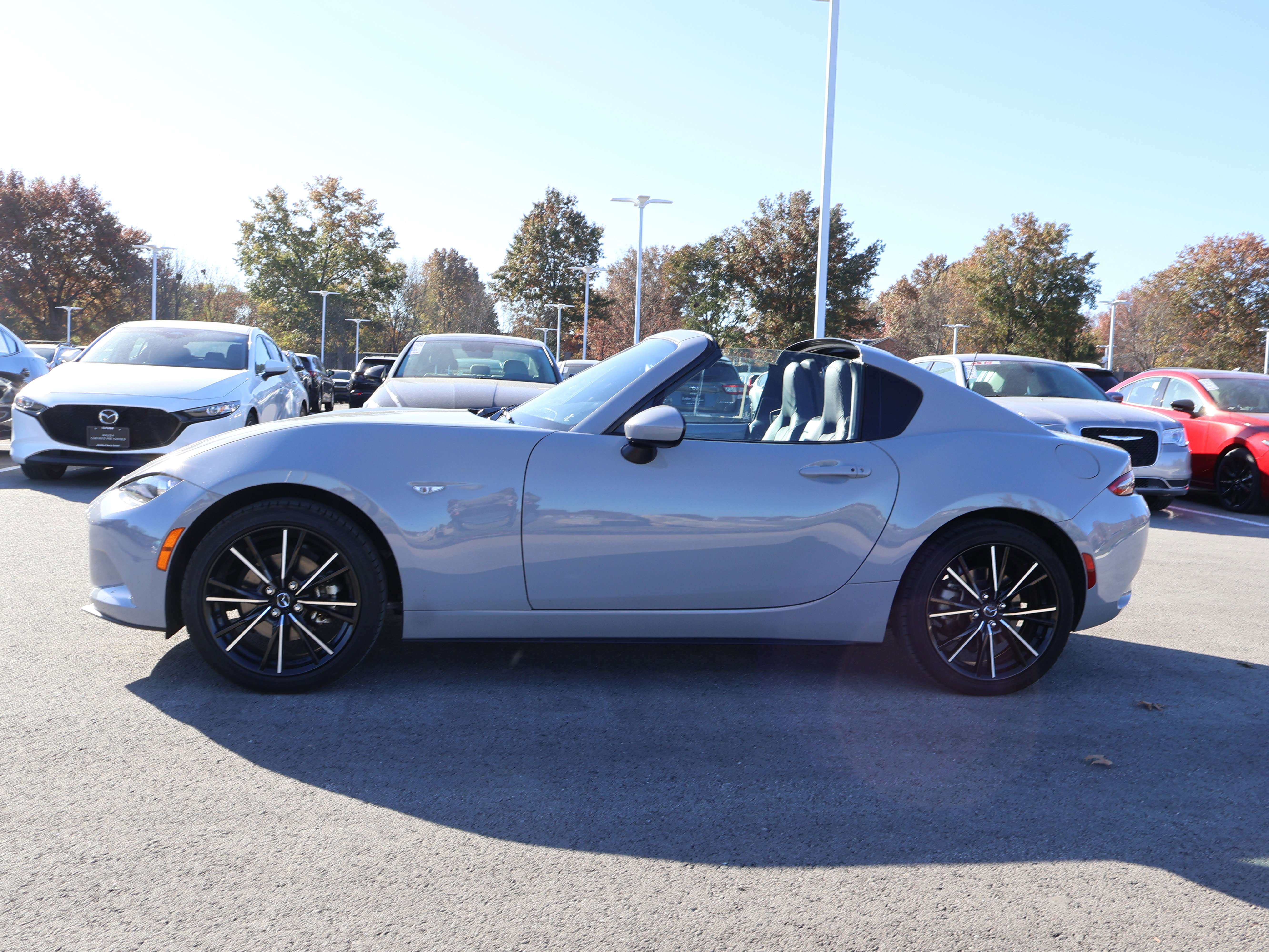 Used 2024 MAZDA MX-5 Miata RF Grand Touring image 12