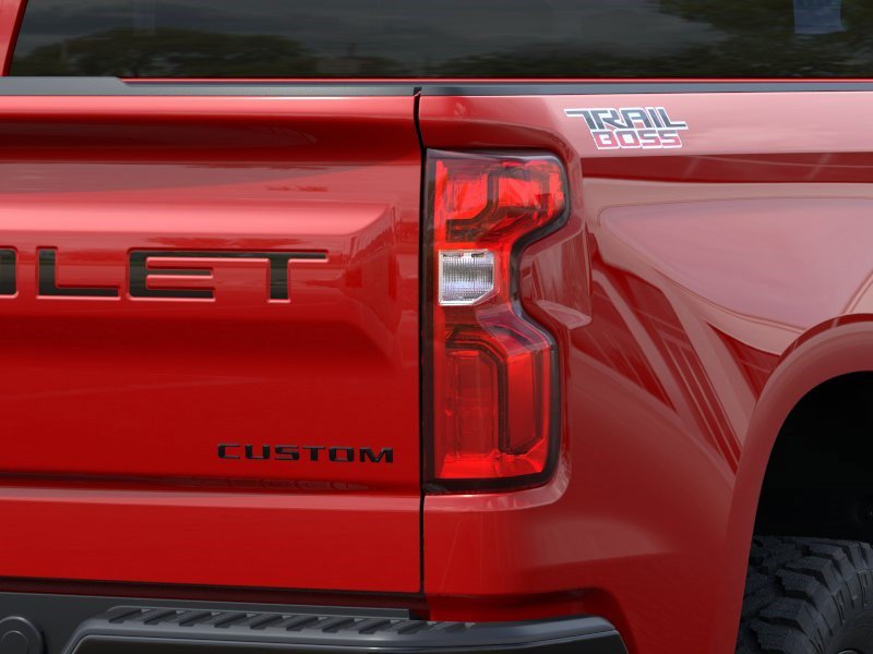 New 2026 Chevrolet Silverado 1500 Custom Trail Boss w/ LPO, Dark Essentials Package AWD/4WD image 12
