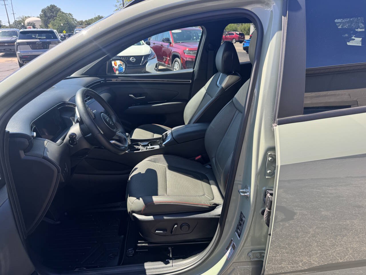 Used 2023 Hyundai Santa Cruz Limited AWD/4WD image 8