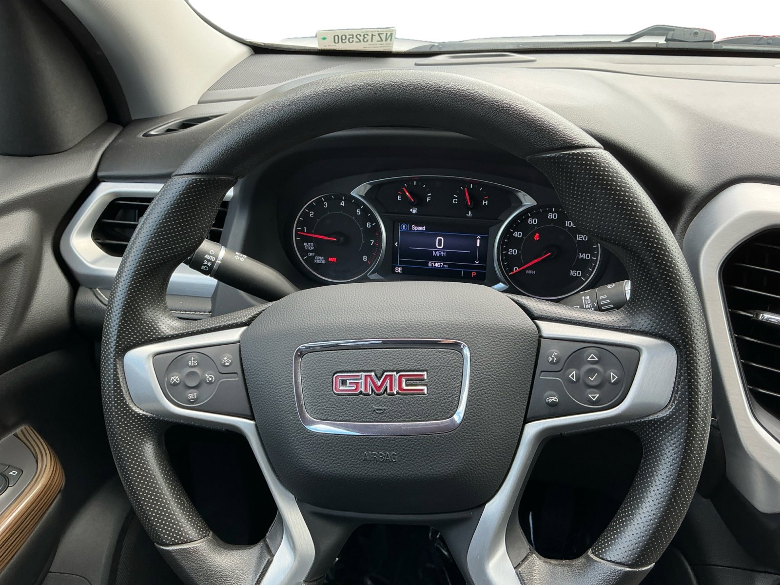 Used 2022 GMC Acadia SLE image 12