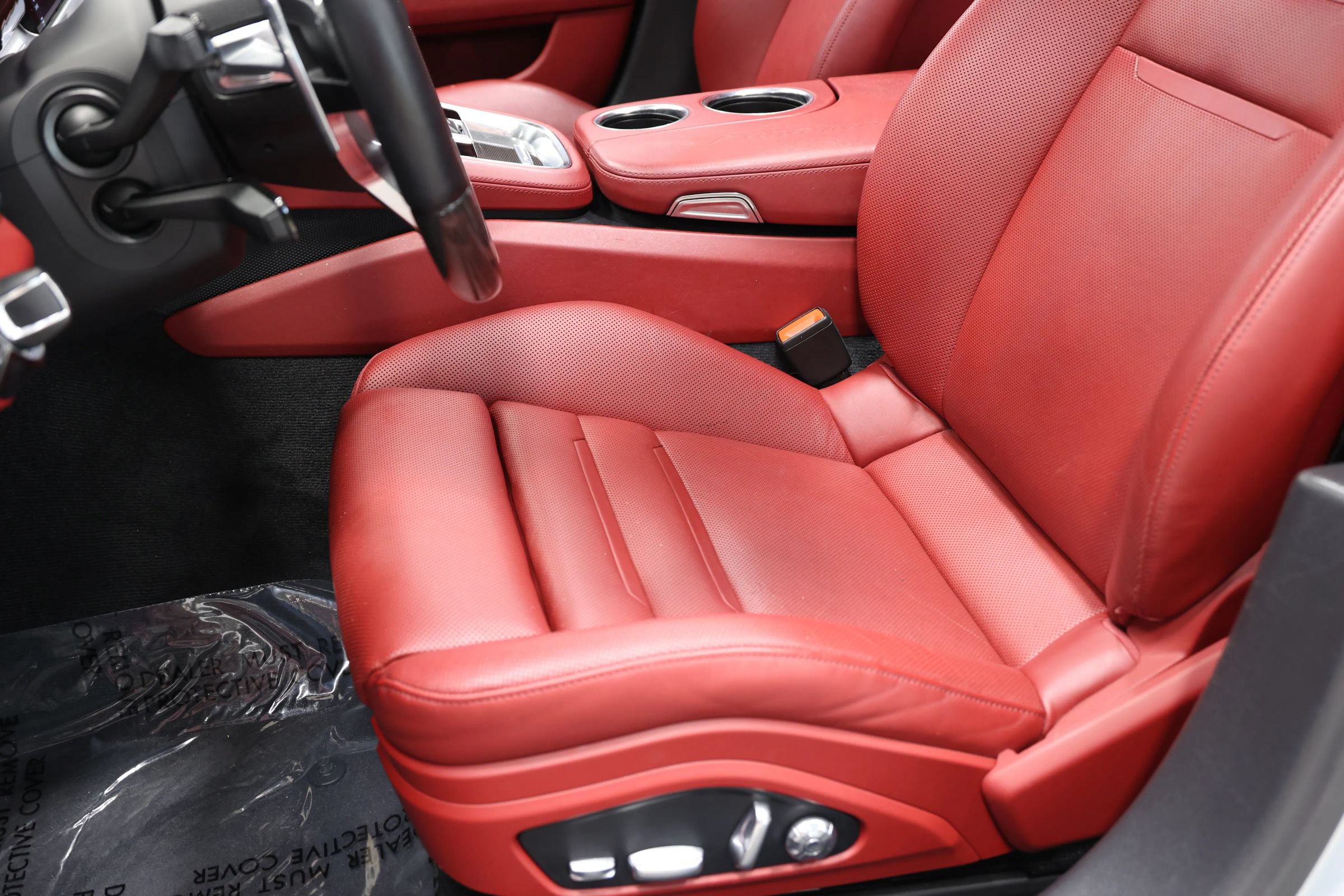 Used 2018 Porsche Panamera 4S Executive w/ Carbon Fiber Interior Package AWD/4WD image 21