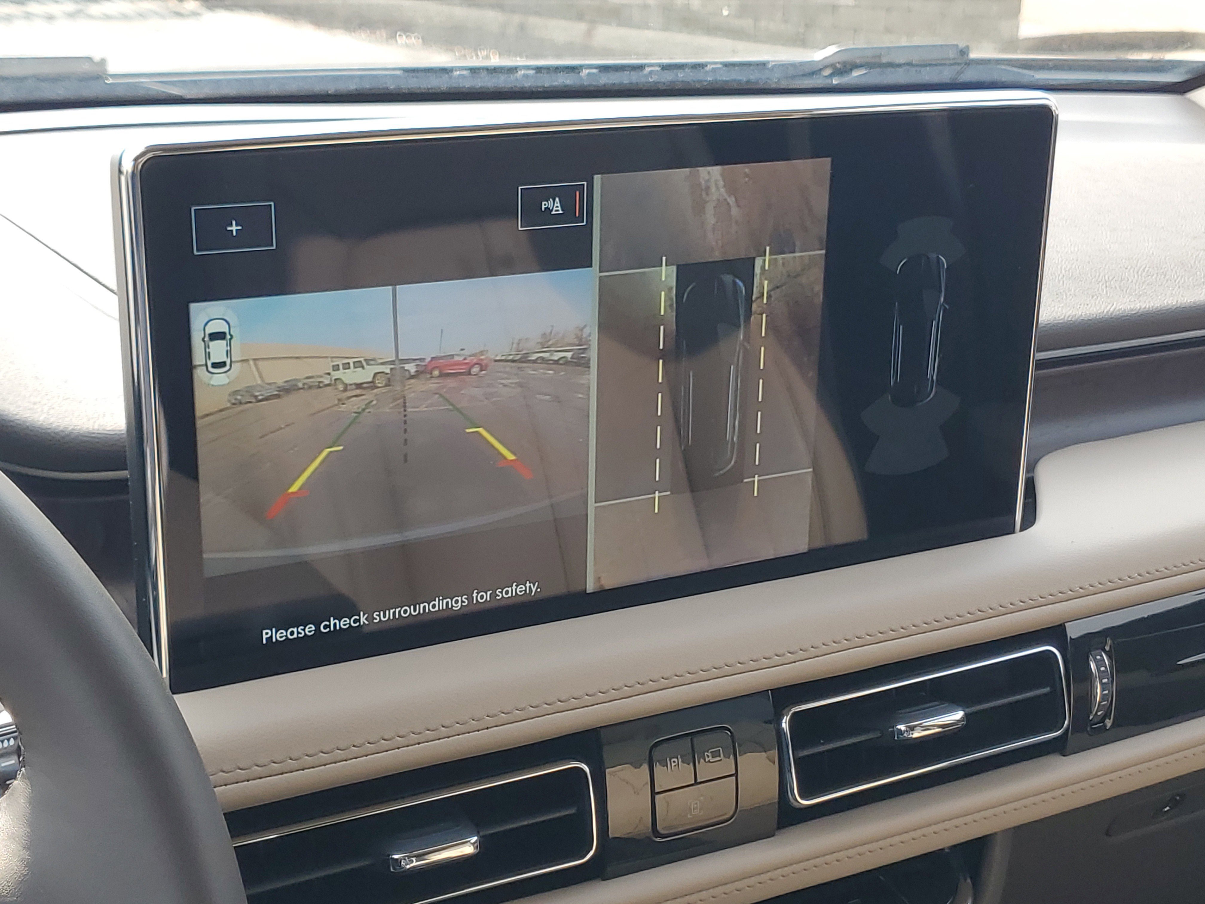 Certified 2023 Lincoln Nautilus Reserve w/ Equipment Group 201A image 17