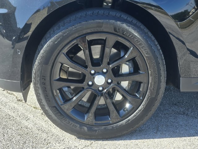 Used 2023 Land Rover Range Rover Sport SE AWD/4WD image 11