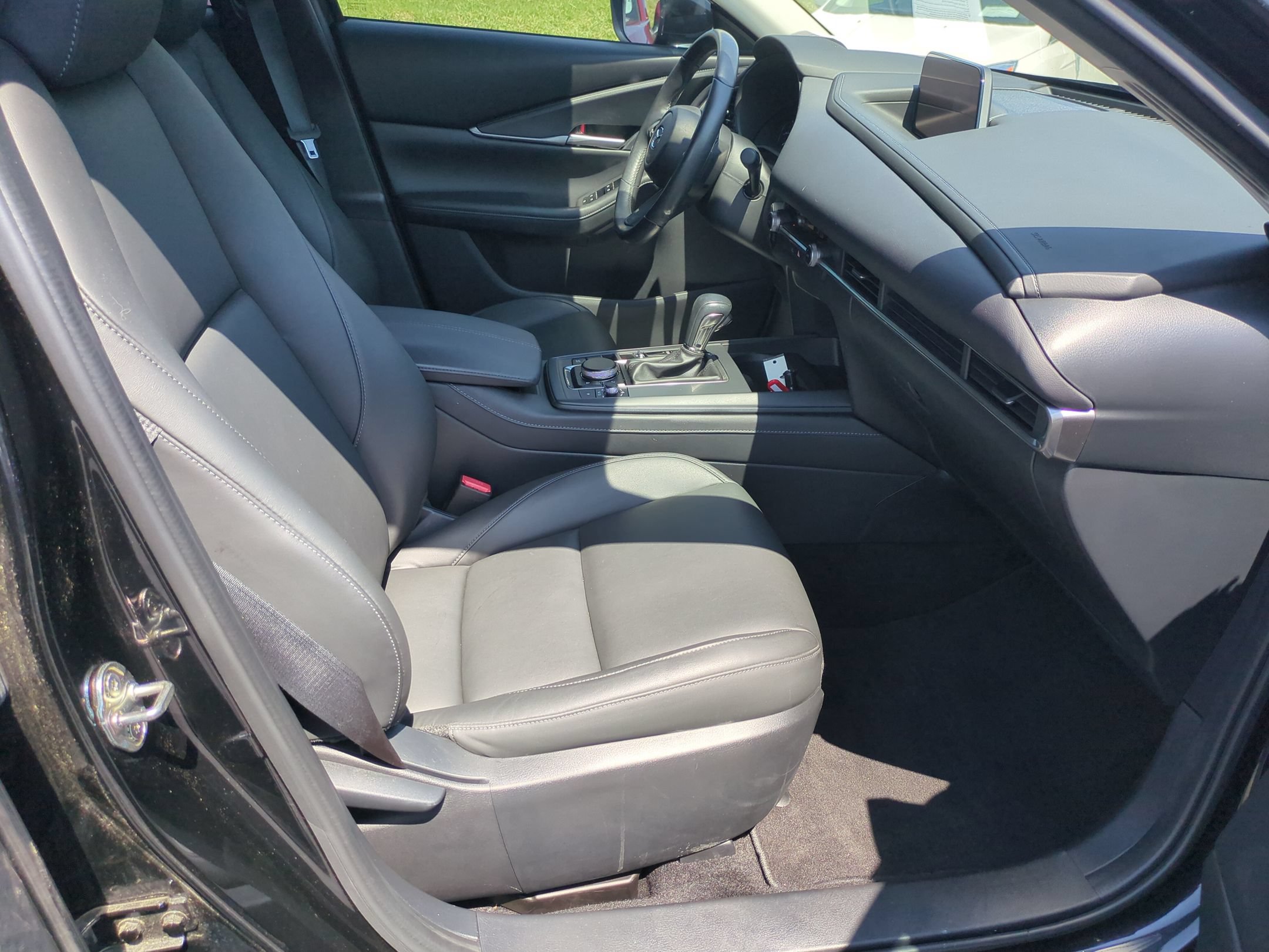 Certified 2023 MAZDA CX-30 AWD 2.5 S w/ Select Package image 32