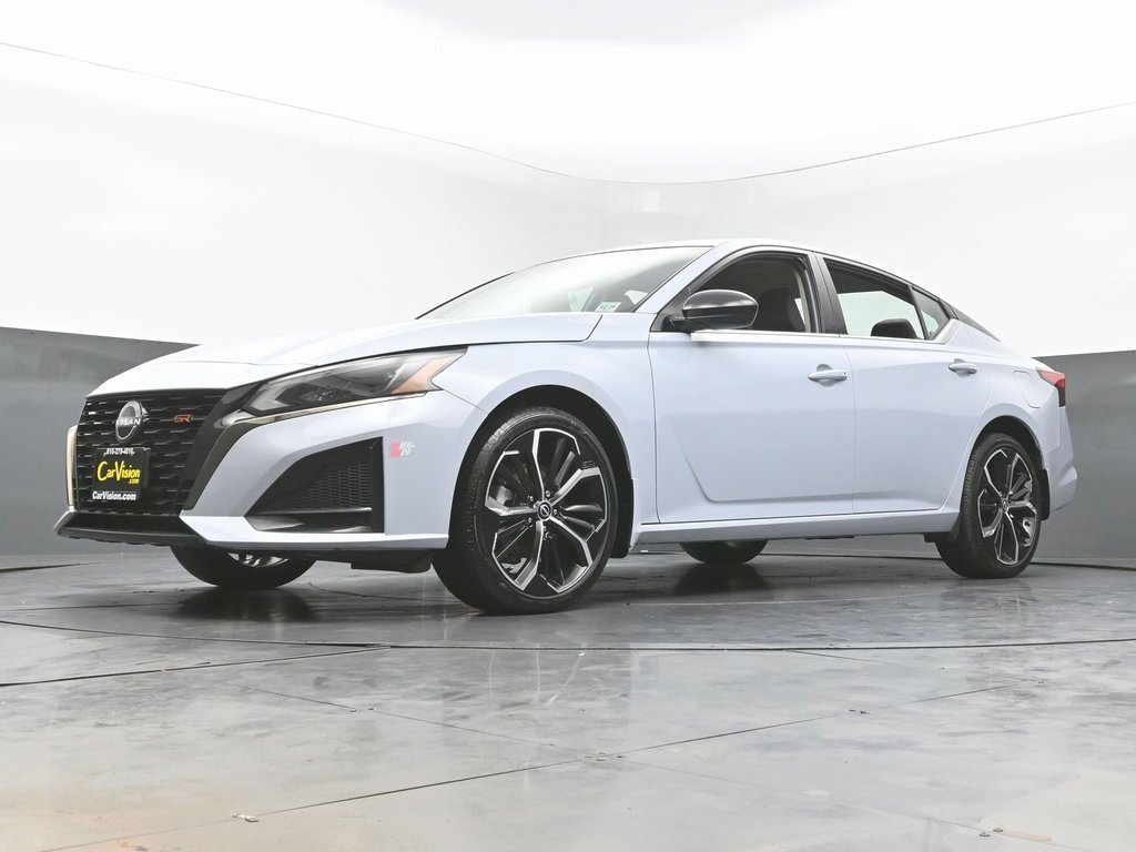 Used 2023 Nissan Altima 2.5 SR image 52