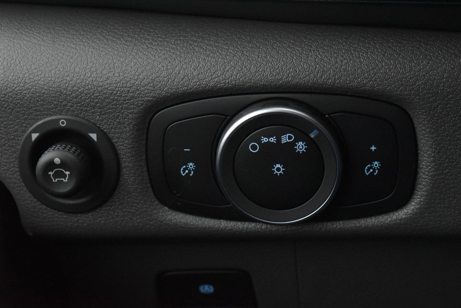 New 2025 Ford Transit 350 XL RWD image 17