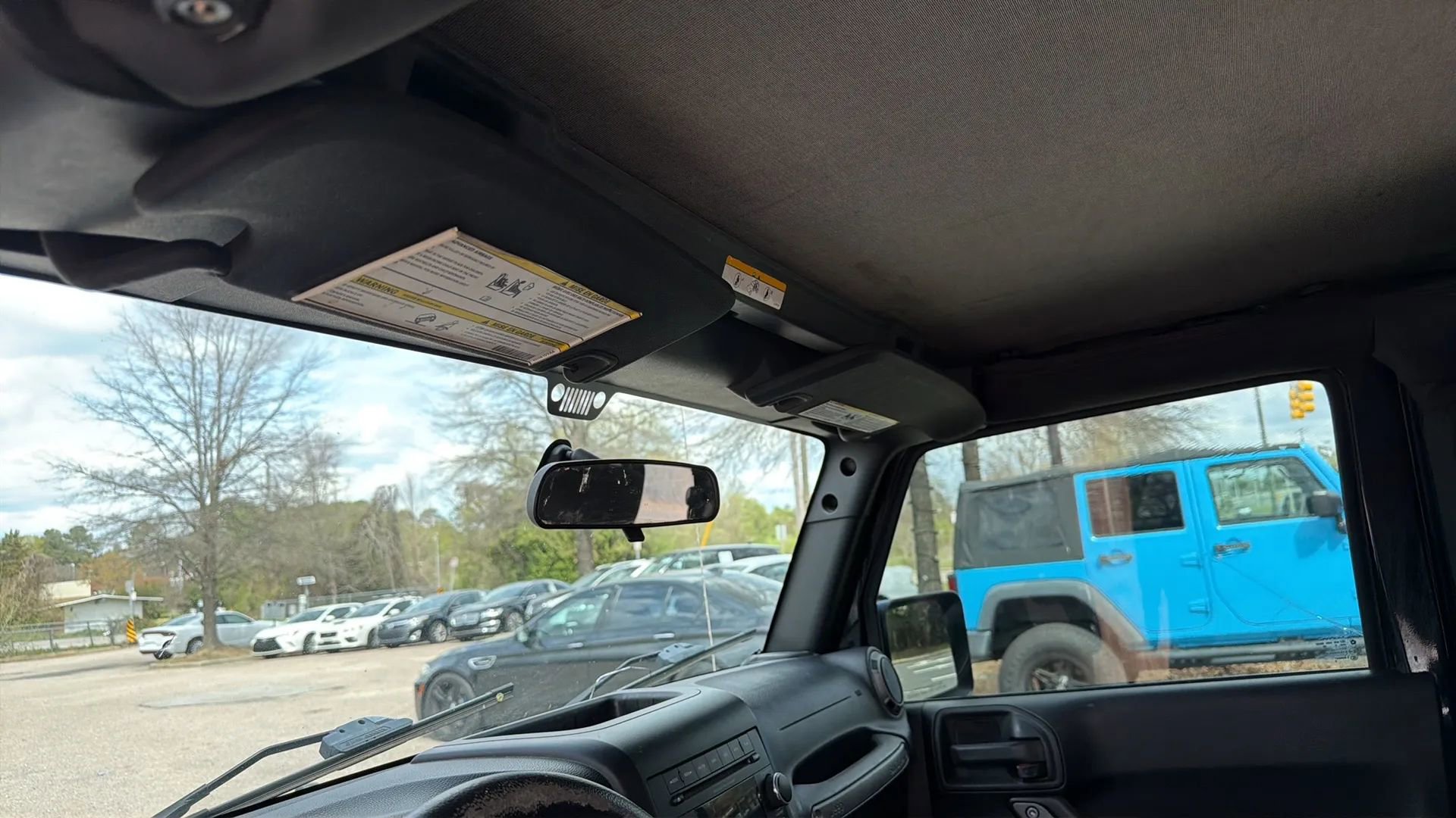 Used 2015 Jeep Wrangler Sport image 20