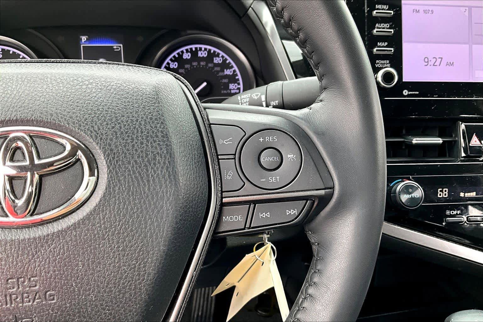 Used 2023 Toyota Camry SE image 24