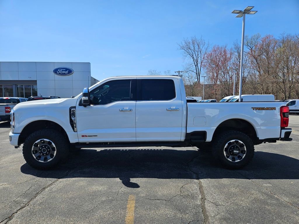 Used 2024 Ford F250 Platinum w/ Tremor Off-Road Package image 2