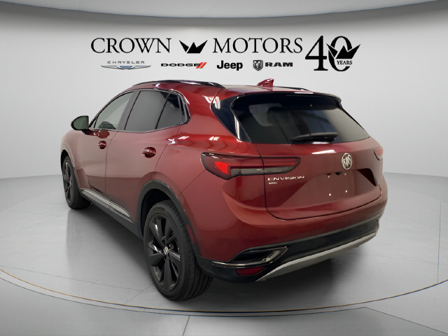 Used 2023 Buick Envision Essence w/ Sport Touring Package AWD/4WD image 4